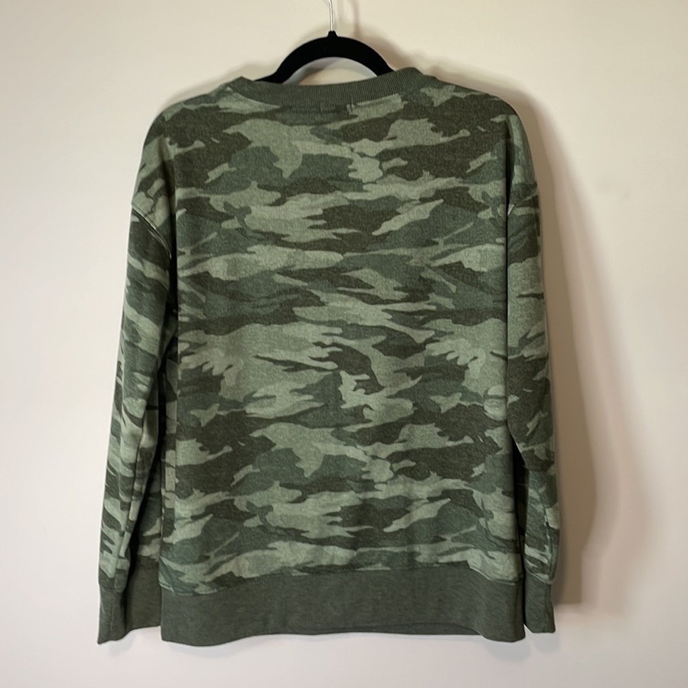 Splendid Camo Pullover Light Weight - image 4
